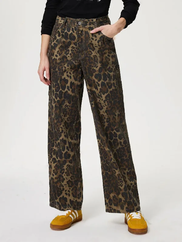 Leopard Denim High-Rise Retro 90s Pants Relaxed Boyfriend Fit Wide Leg Jeans Trendy Layered Pocket Jeans Leopard Denim High-Rise Retro 90s Pants Relaxed Boyfriend Fit Wide Leg Jeans Trendy Layered Pocket Jeans