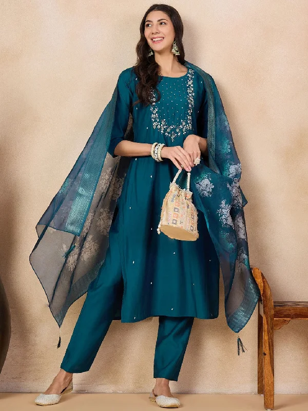 Women Round Neck Embroidered Work Viscose Rayon Fabric Kurta & Pant With Dupatta Set Casual Wide Pants