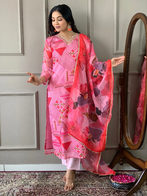 Women V Neck Embroidered Work Chanderi Viscose Fabric Kurta & Pant With Dupatta Set Cozy Fitted Pants Women V Neck Embroidered Work Chanderi Viscose Fabric Kurta & Pant With Dupatta Set Cozy Fitted Pants
