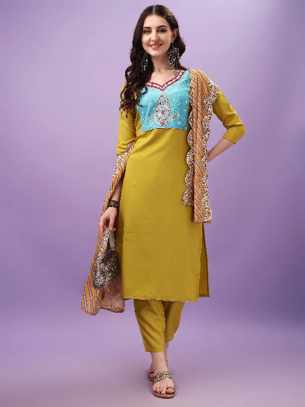 Women V Neck Embroidered Work Viscose Fabric Kurta & Pant With Dupatta Set Casual Plaid Pants Women V Neck Embroidered Work Viscose Fabric Kurta & Pant With Dupatta Set Casual Plaid Pants