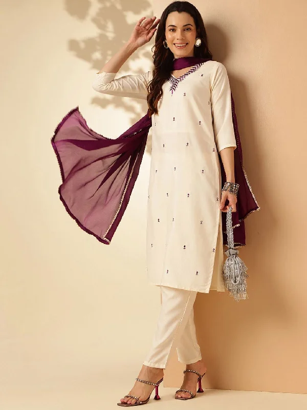 Women V Neck Embroidered Work Rayon Slub Fabric Kurta Pant Set Comes With Chinon Dupatta Comfy Cargo Trousers Women V Neck Embroidered Work Rayon Slub Fabric Kurta Pant Set Comes With Chinon Dupatta Comfy Cargo Trousers