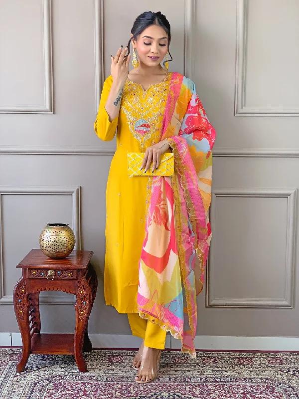 Women Round Neck Embroidered Work Viscose Fabric Kurta & Pant With Dupatta Set High-Waist Jeans Women Round Neck Embroidered Work Viscose Fabric Kurta & Pant With Dupatta Set High-Waist Jeans