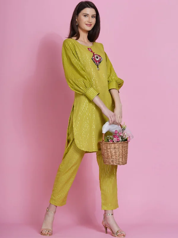 Women Republic Green Lurex Cotton Hand Embroidered Kurta With Pants Sleek Black Pants