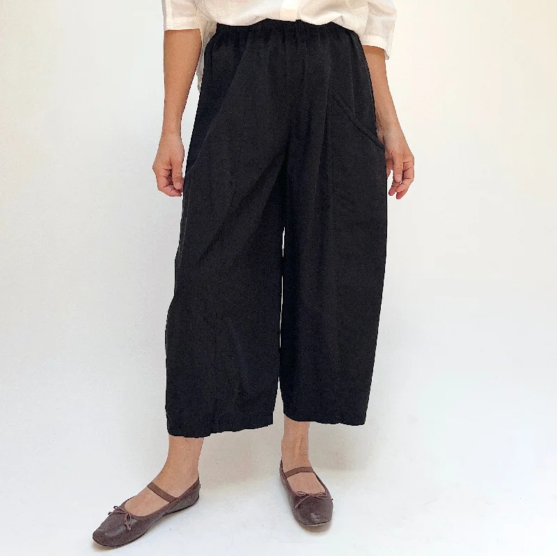 Eleven Stitch | One Pocket Pant in Black Comfortable Jogging Pants