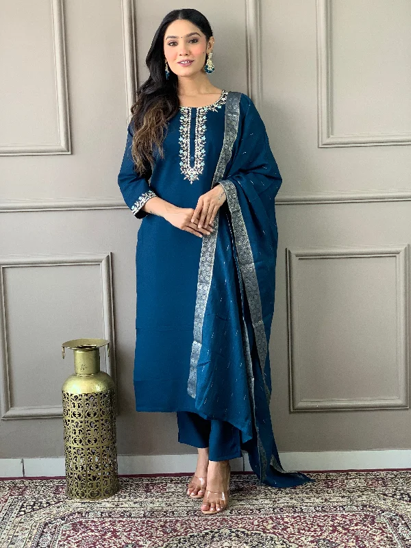Women Round Neck Embroidered Work, Chanderi Fabric Kurta & Pant With Dupatta Set Fashionable Jogger Pants Women Round Neck Embroidered Work, Chanderi Fabric Kurta & Pant With Dupatta Set Fashionable Jogger Pants