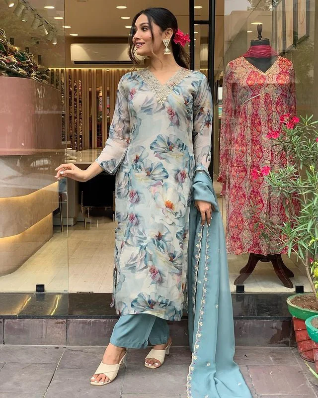 Women V Neck Embroidered Work Viscose Fabric Kurta & Pant With Dupatta Set Comfortable Denim Leggings Women V Neck Embroidered Work Viscose Fabric Kurta & Pant With Dupatta Set Comfortable Denim Leggings
