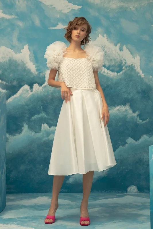Pleated shoulders netted top with short skirt flowy skirt hem