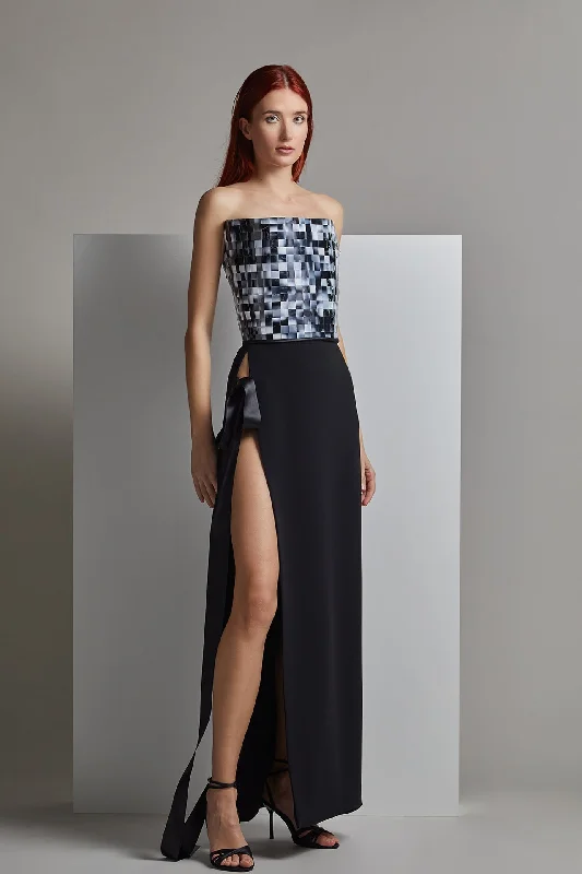 Patterned top with high slit skirt linen skirt relaxed