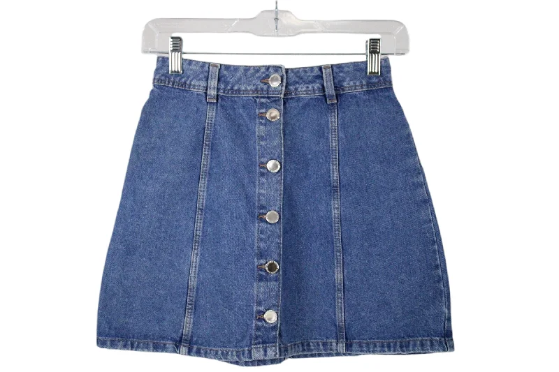 Divided H&M Denim Skater Skirt | 2 spandex blend skirt