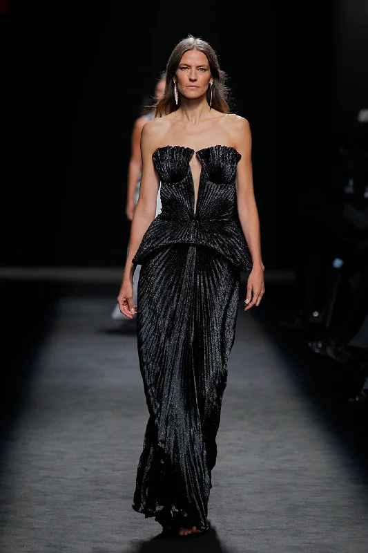 Fully pleated set top and skirt pencil skirt chic