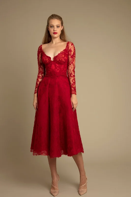 Long sleeves dentelle set featuring top and midi skirt velvet skirt plush