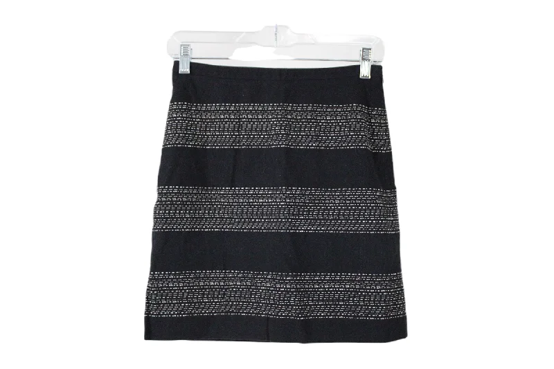 Ann Taylor Petites Black Cotton Embroidered Skirt | 00 Petite linen skirt airy