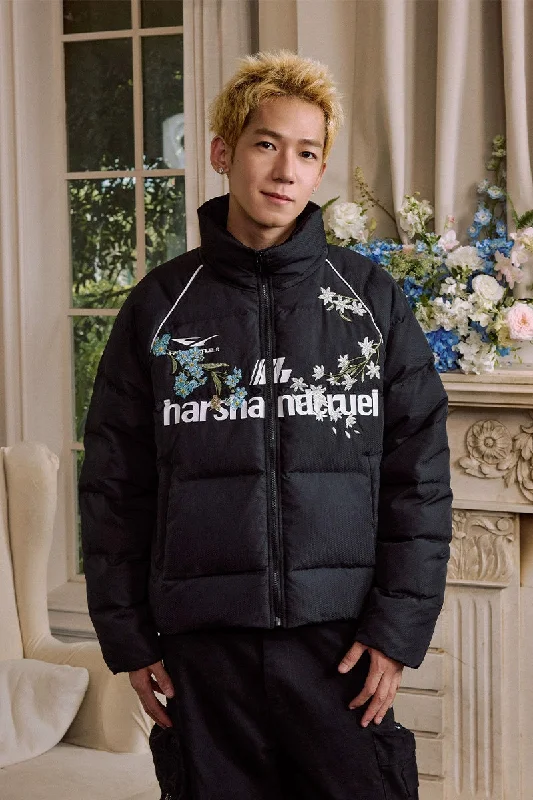 Vintage Floral Embroidered Puffer Jacket Front Pockets Side Pockets Patch Pockets