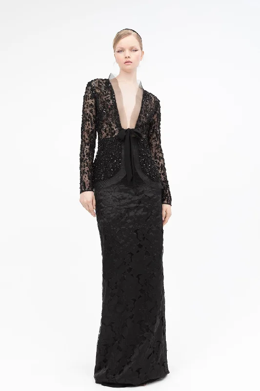 Deep V-neck top with brocade skirt a-line skirt cut