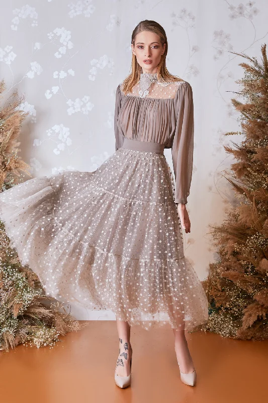 Long sleeves pleated chiffon top with flowy skirt leather skirt bold