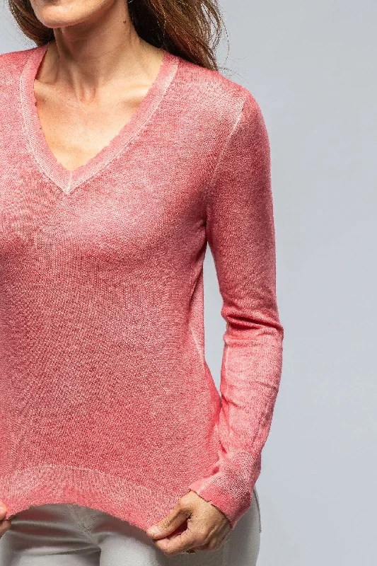 Pari V-Neck Sweater In Persimmons