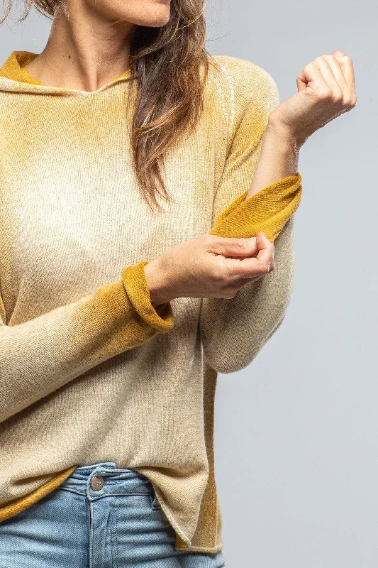 Rubina Cashmere Hooded Pullover In Ochre