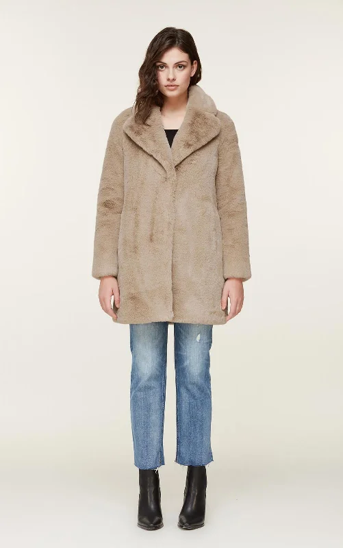 Renada Faux Fur Coat (Honey)