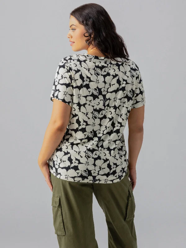 The Perfect Tee Echo Blooms Inclusive Collection