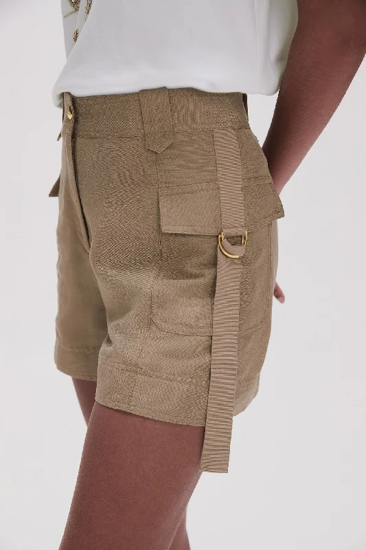 Escapade Ribbon Utility Short