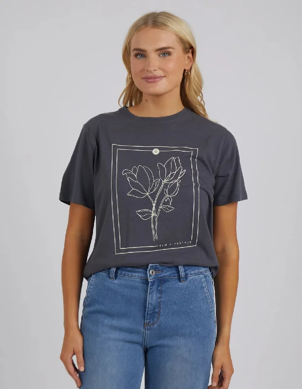 ELM LAUREL TEE CHARCOAL