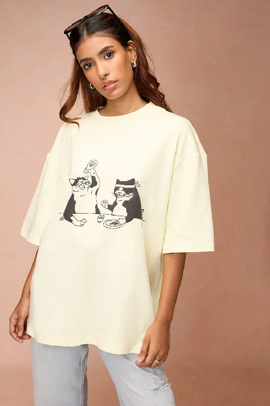 Women's Two Cats Behind Me Yellow T-Shirt