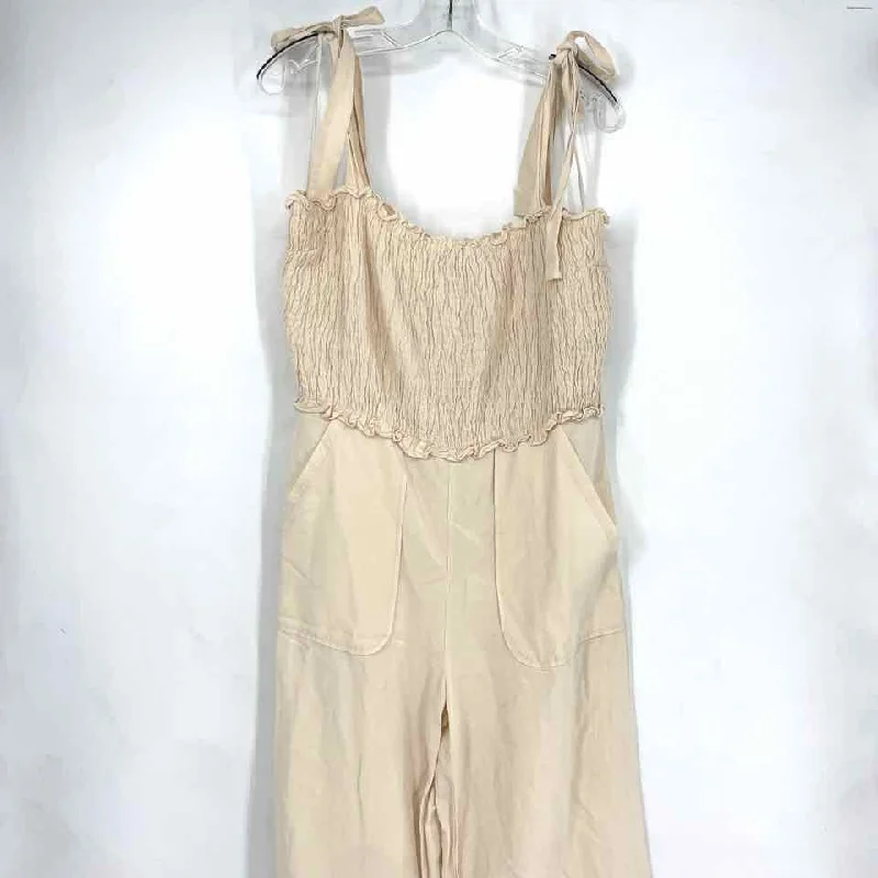 Size 4 Tan Romper Patterned Sleeveless Romper Trend